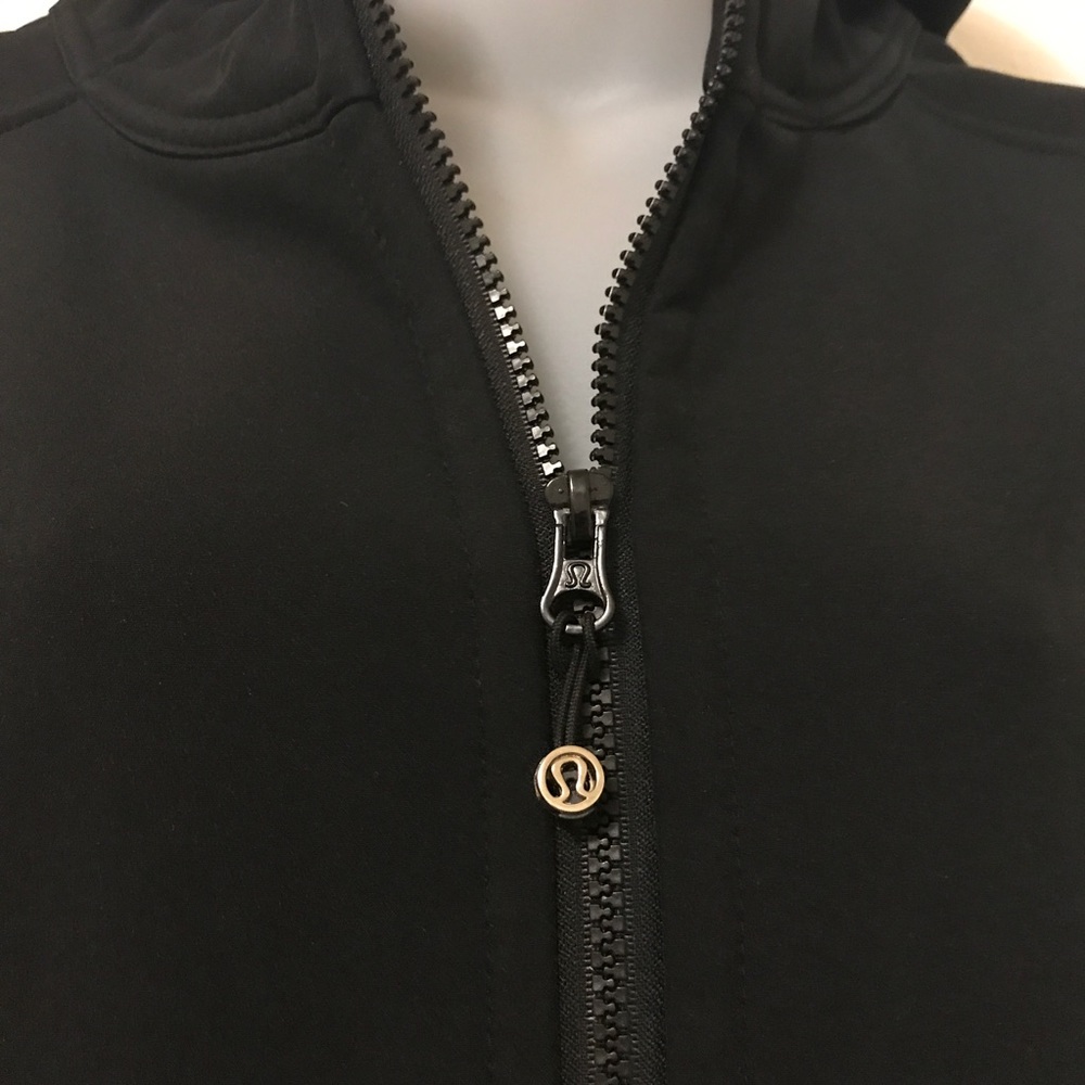 Lululemon Long Infinity Jacket! - Picture 3 of 6